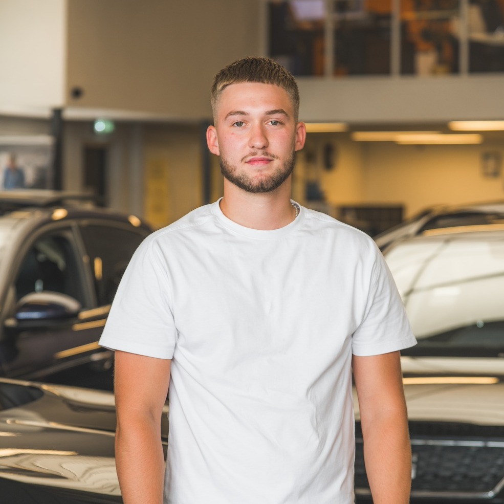 Gallery gallery_images_2_1_17859390351750888178.jpg Luca Dorreman | Van der Linden Auto