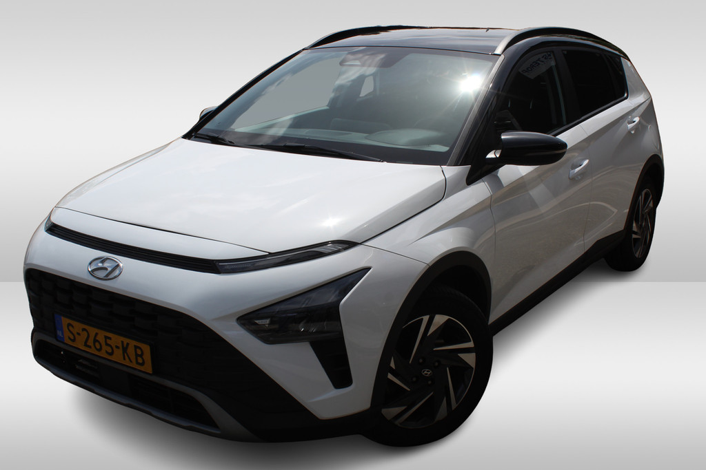 Hyundai Bayon 1.0 T-GDI Premium Sky Two-Tone 53600332-0.jpg | Van der Linden Auto