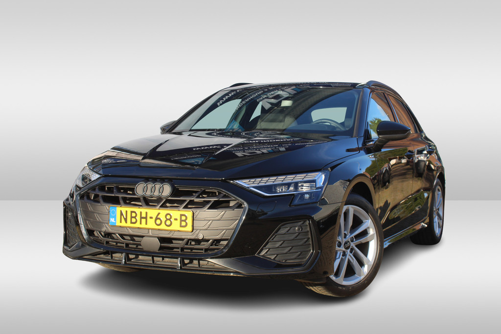 Audi A3 Sportback 35 TFSI S edition 57361442-0.jpg | Van der Linden Auto